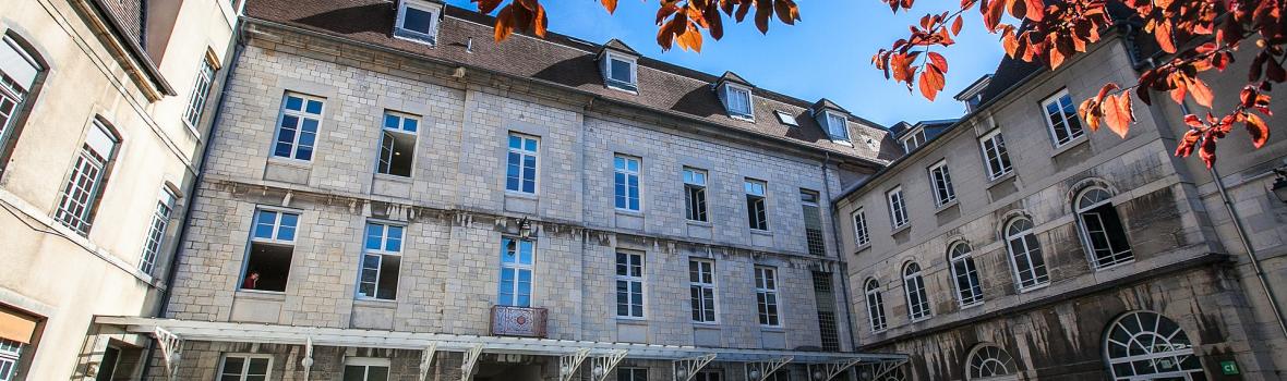 UNIVERSITÉ DE FRANCHE-COMTÉ, BESANÇON